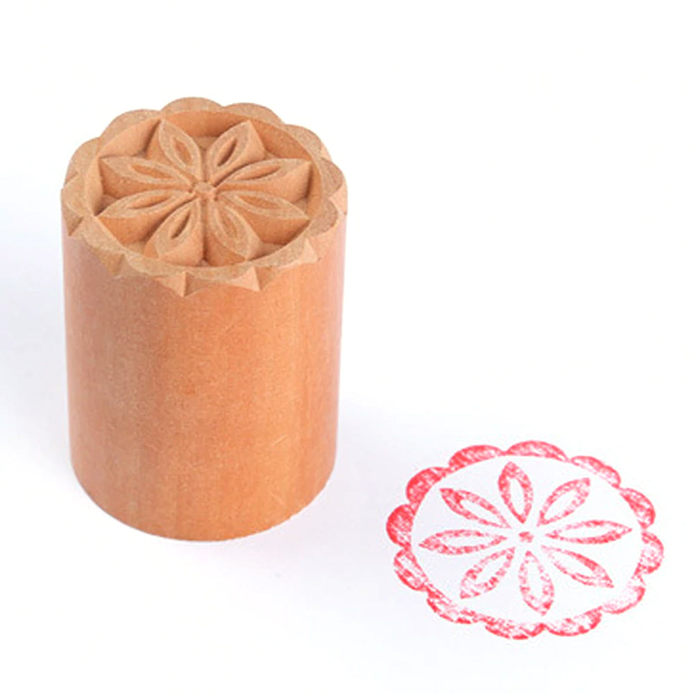 Traditional Chinese Wooden Stamp (Diameter 3.5 cm / 2.5 cm)